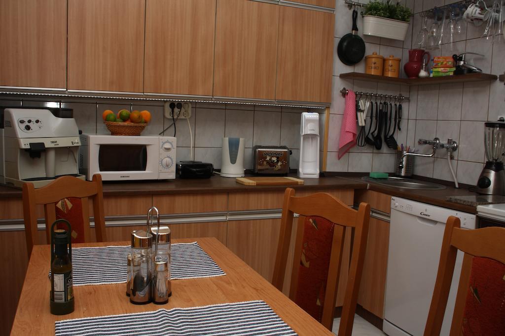 Highland Apartment Βουδαπέστη Δωμάτιο φωτογραφία