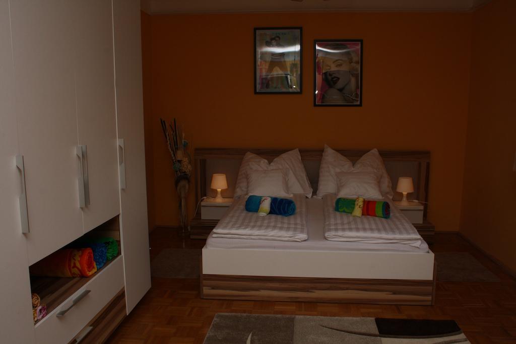 Highland Apartment Βουδαπέστη Δωμάτιο φωτογραφία